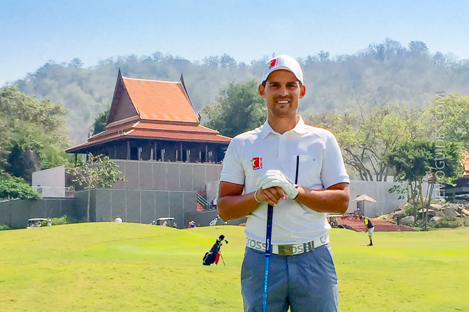 Golfprofi Gregor Kotnik in Banyan Tree Golf Club.